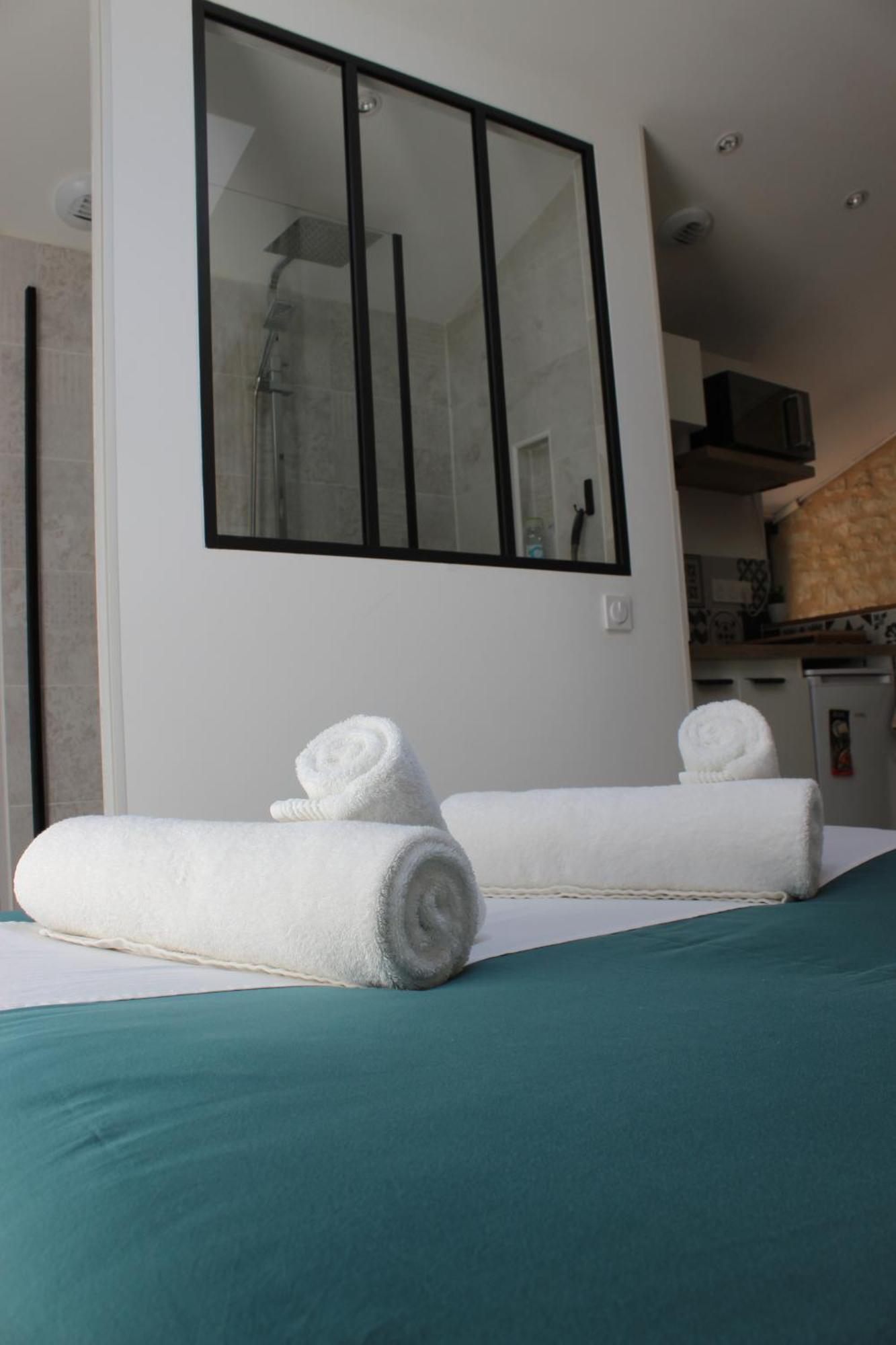Studio Confort, Charme & Tranquilite Beaumont  Exteriör bild